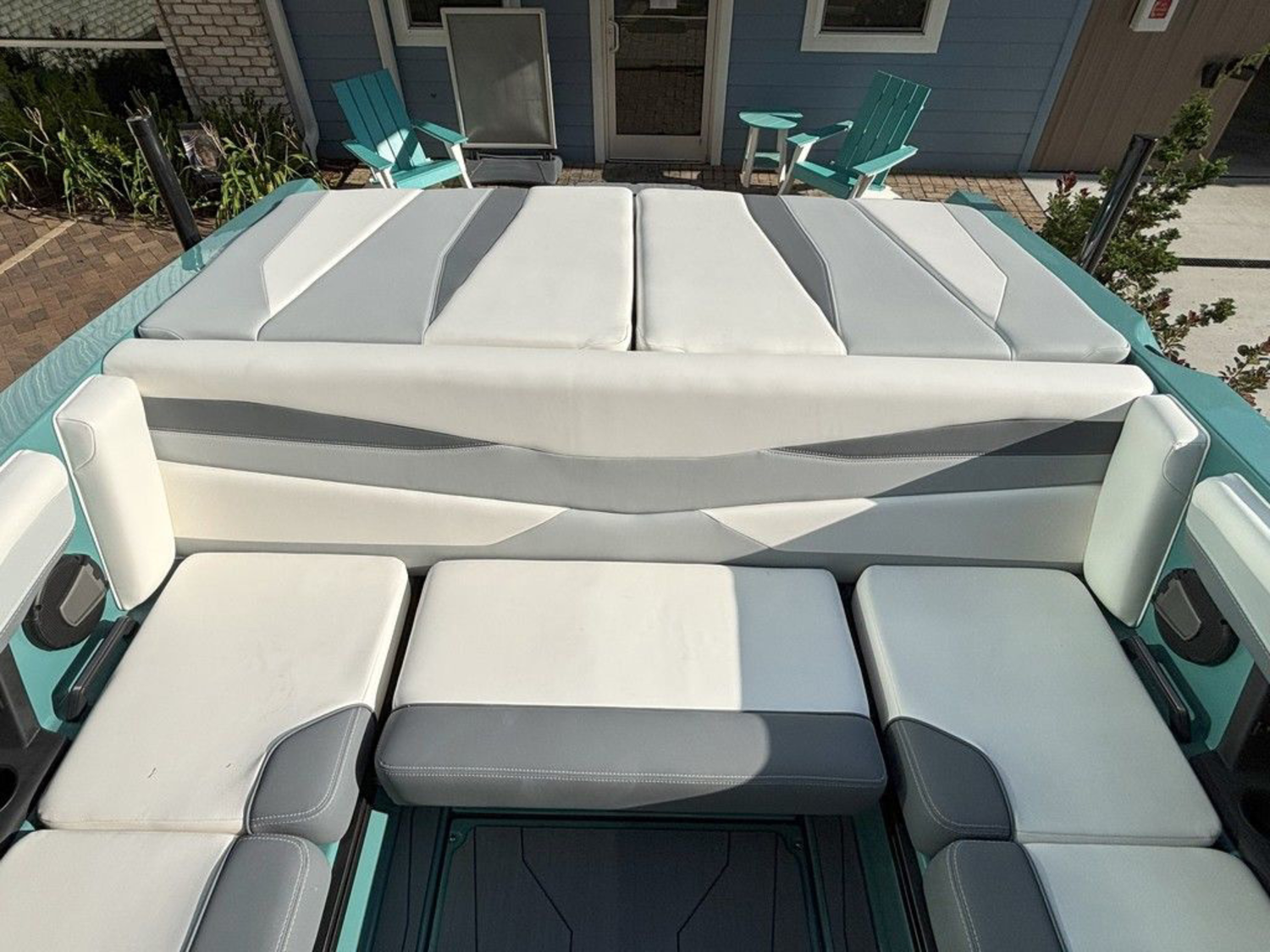 2025 Axis Wake Research A225