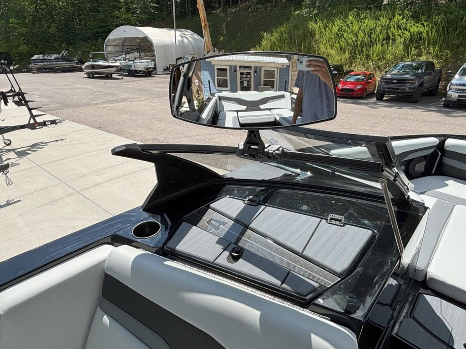 2025 Axis Wake Research T235