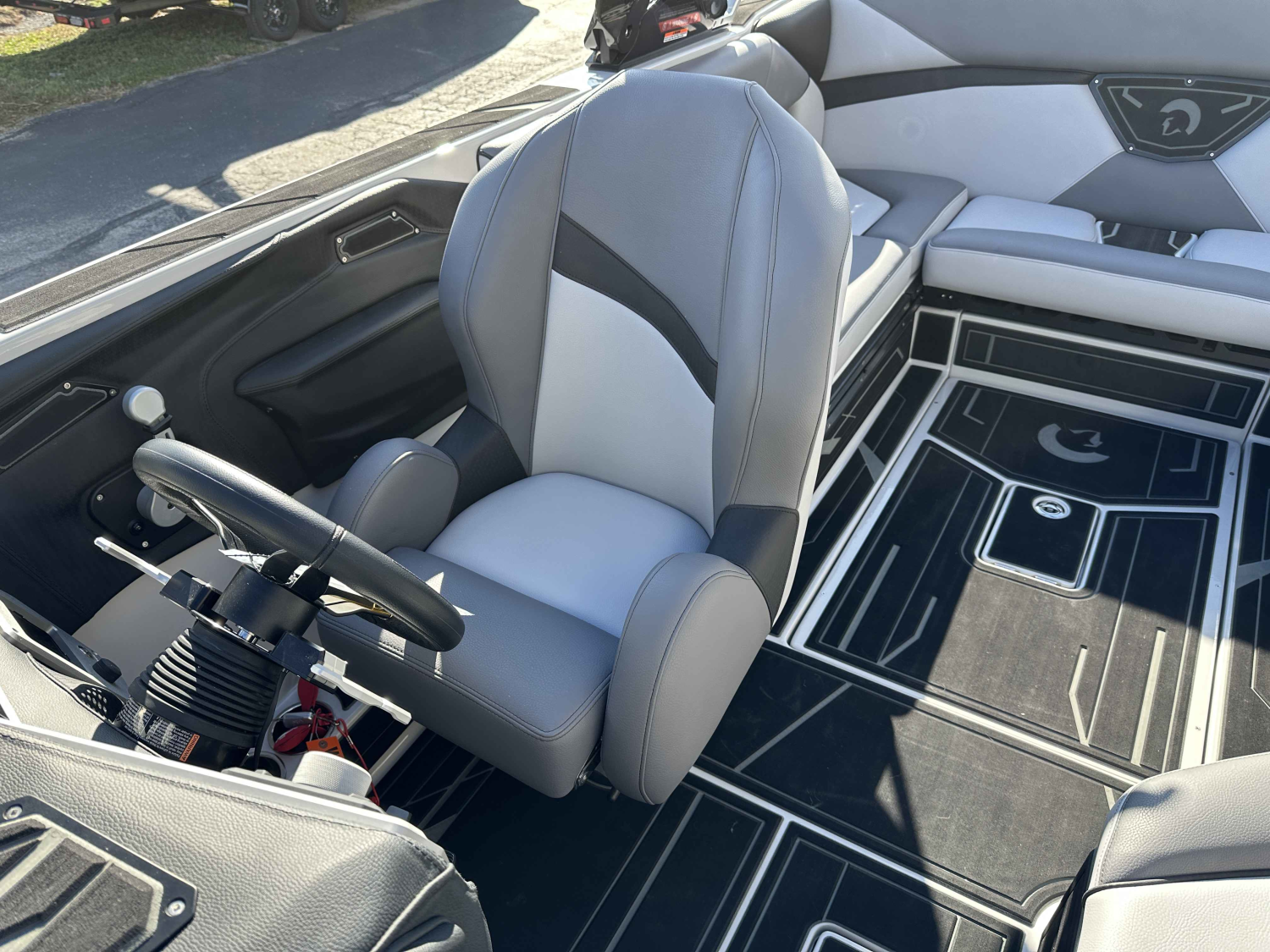 2026 Centurion NV233