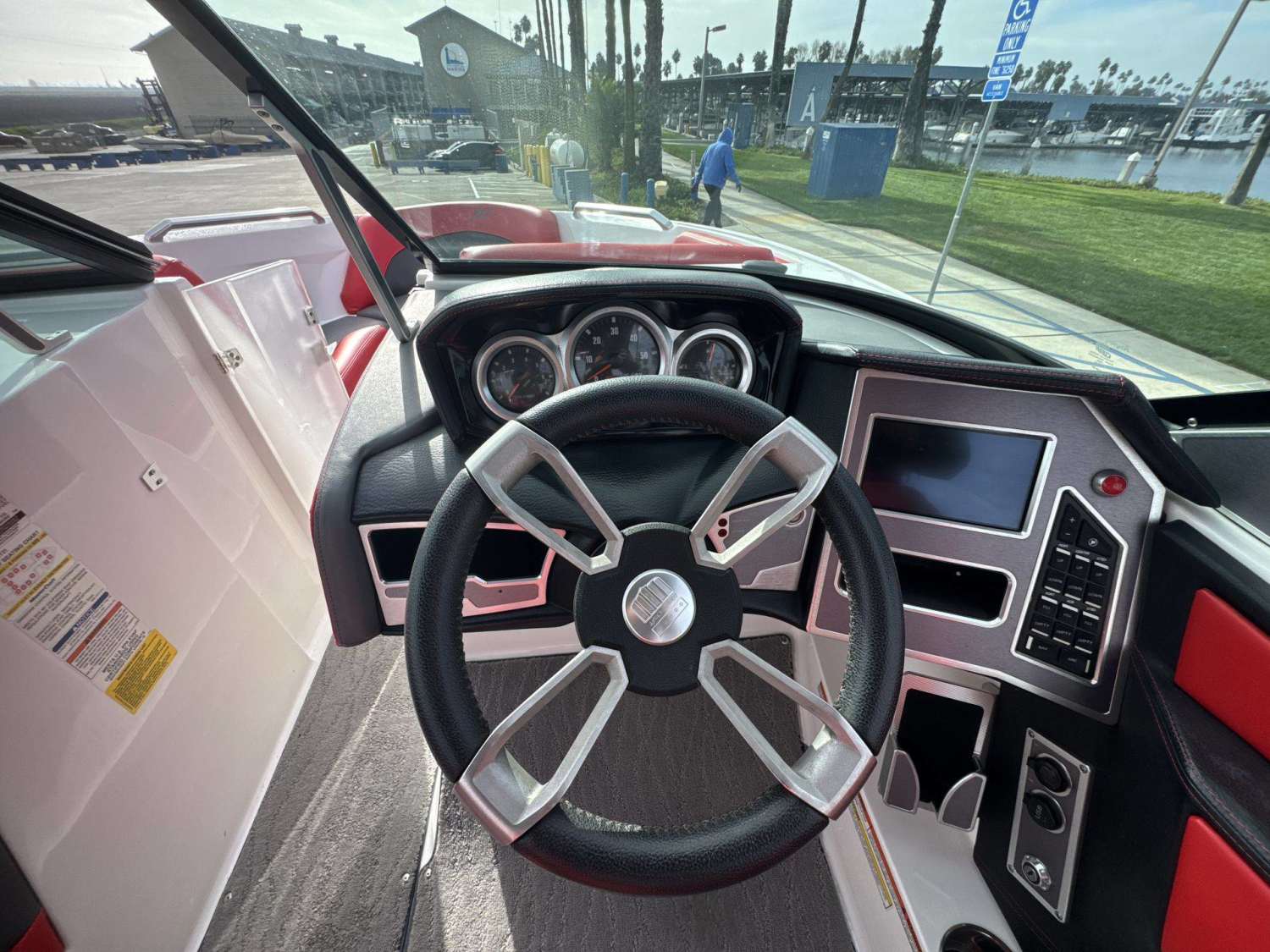 2019 Mastercraft XT21