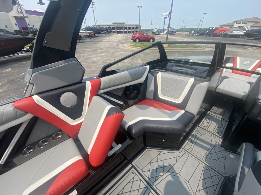 2021 Tige Boats 23ZX for sale in LAKE OZARK, Missouri
