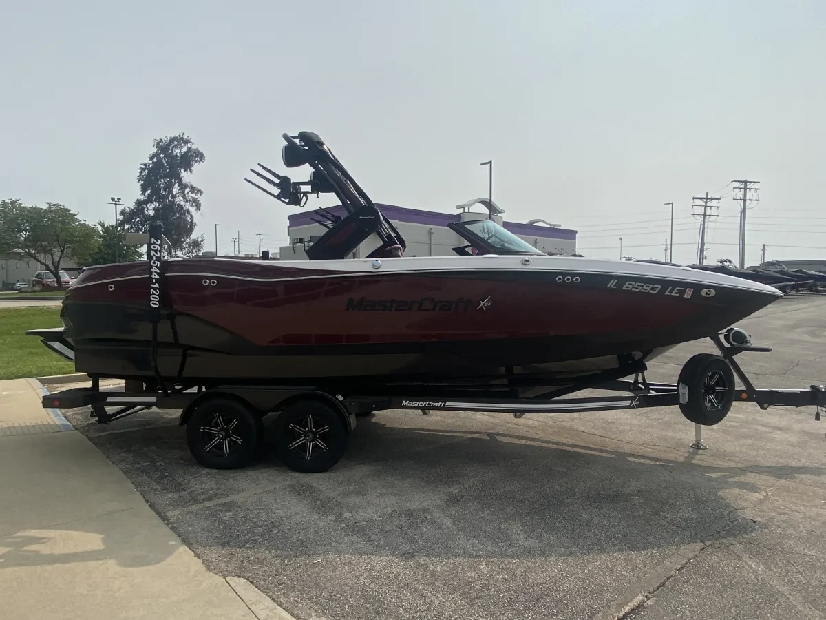 2022 MasterCraft X24