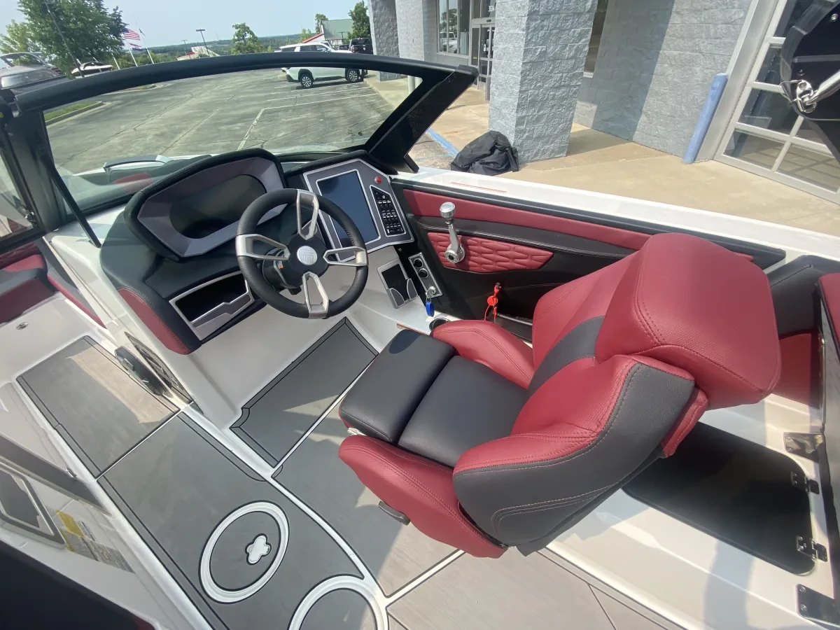 2022 MasterCraft X24