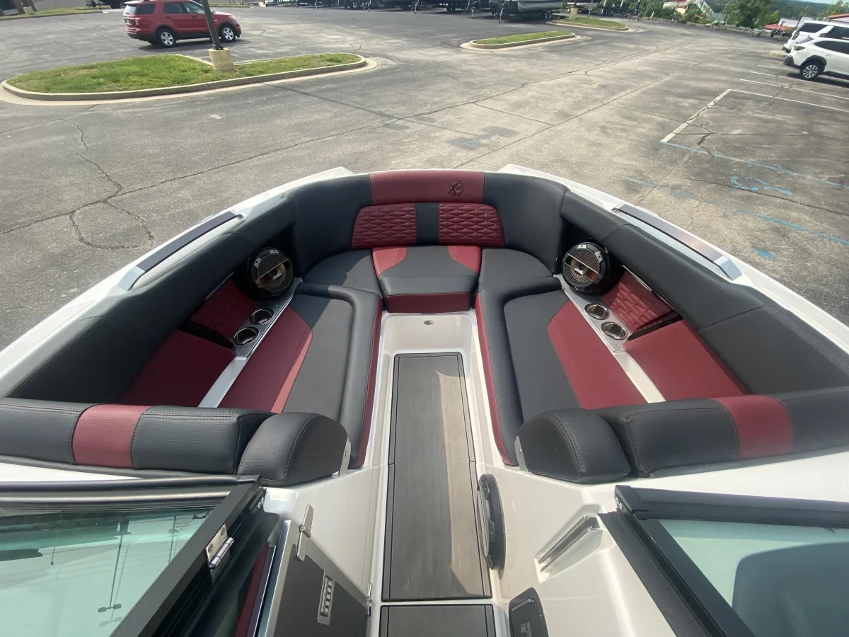 2022 MasterCraft X24