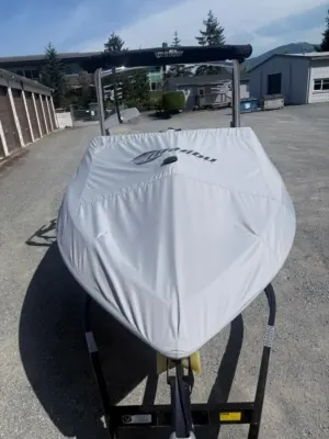 2013 Malibu 23 LSV Very Low 180 HOURS WAKESETTER Icon