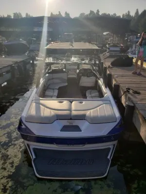 2013 Malibu Boats Wakesetter 23 LSV for sale in Bellevue, Washington