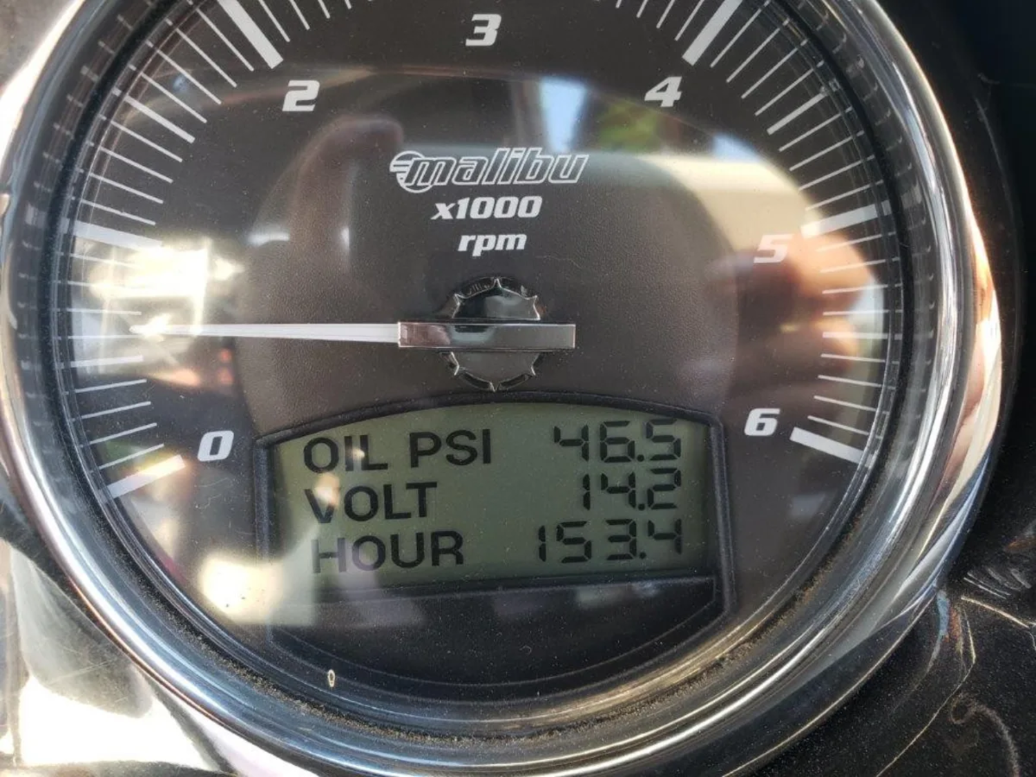 2013 Malibu 23 LSV Very Low 180 HOURS WAKESETTER