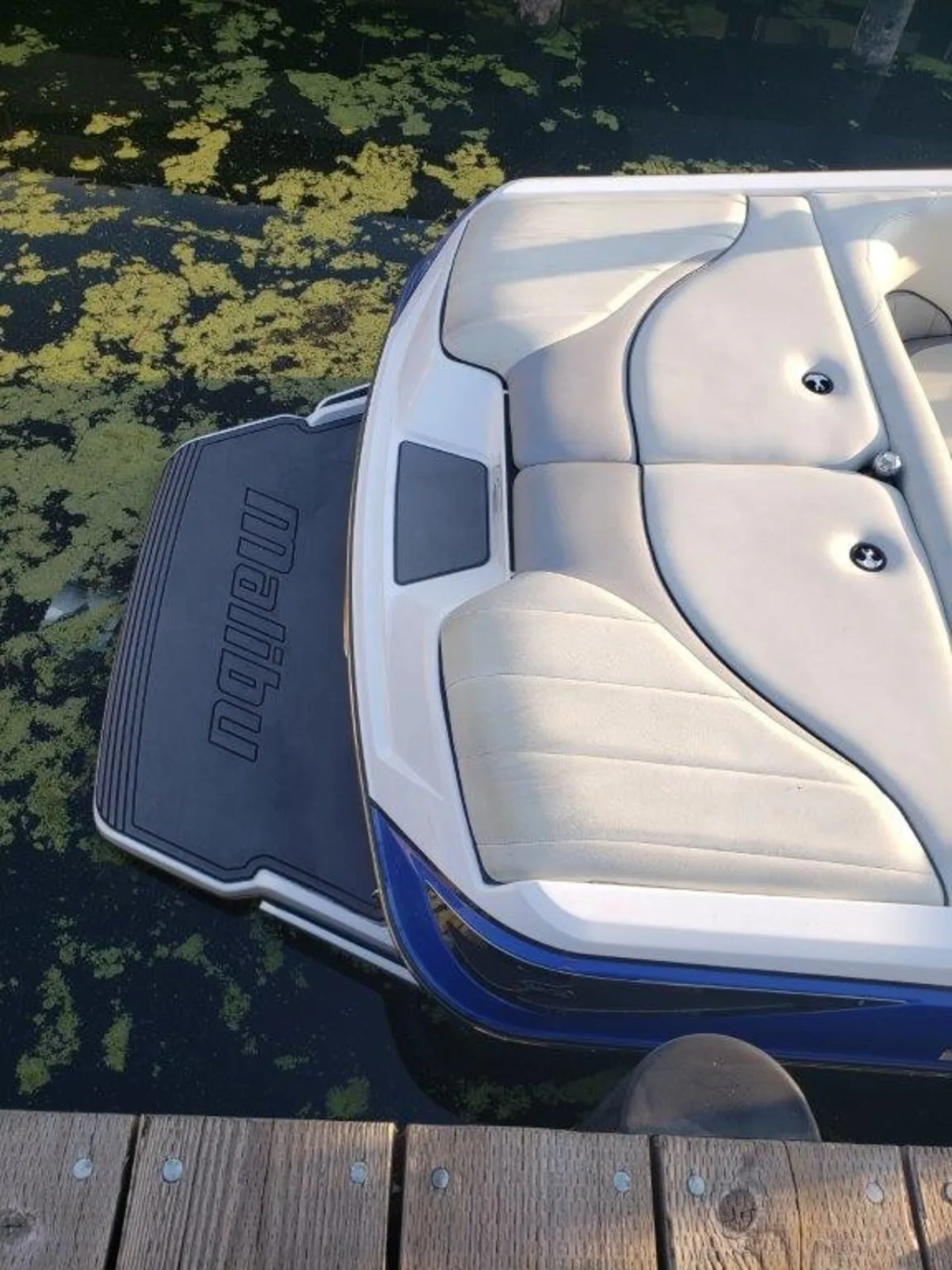 2013 Malibu 23 LSV Very Low 180 HOURS WAKESETTER