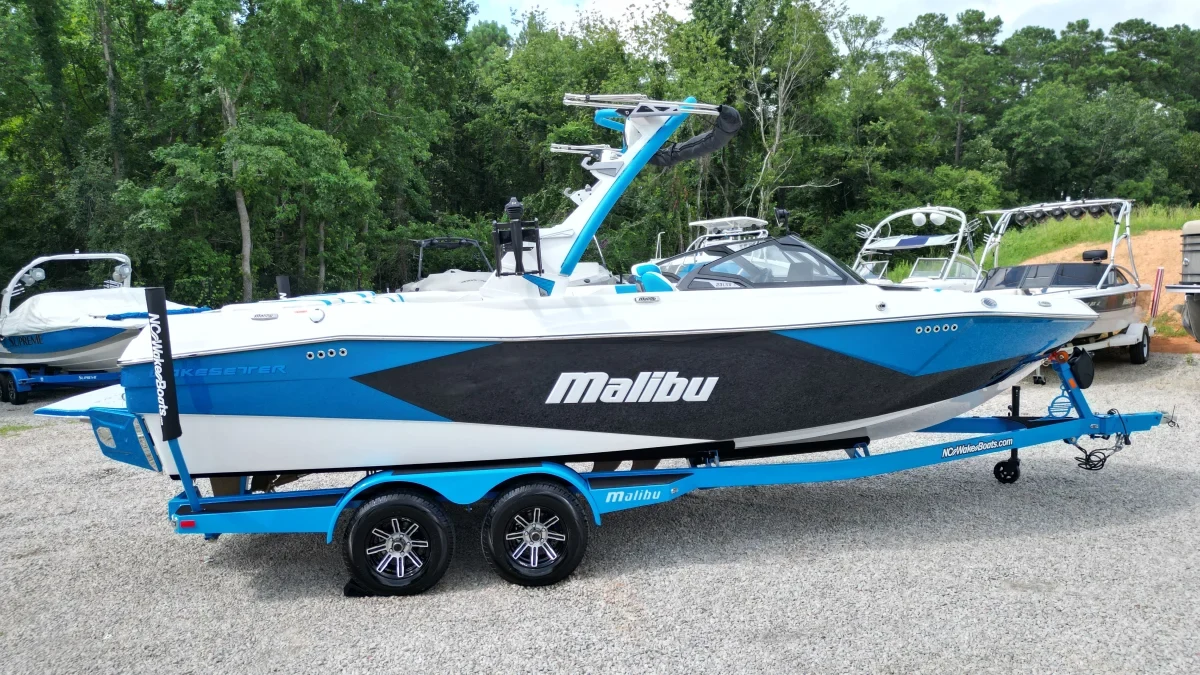 2025 Malibu Wakesetter 23 LSV