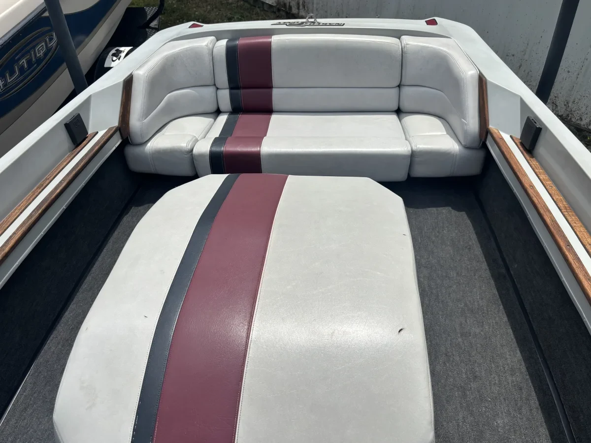 1989 Ski Nautique
