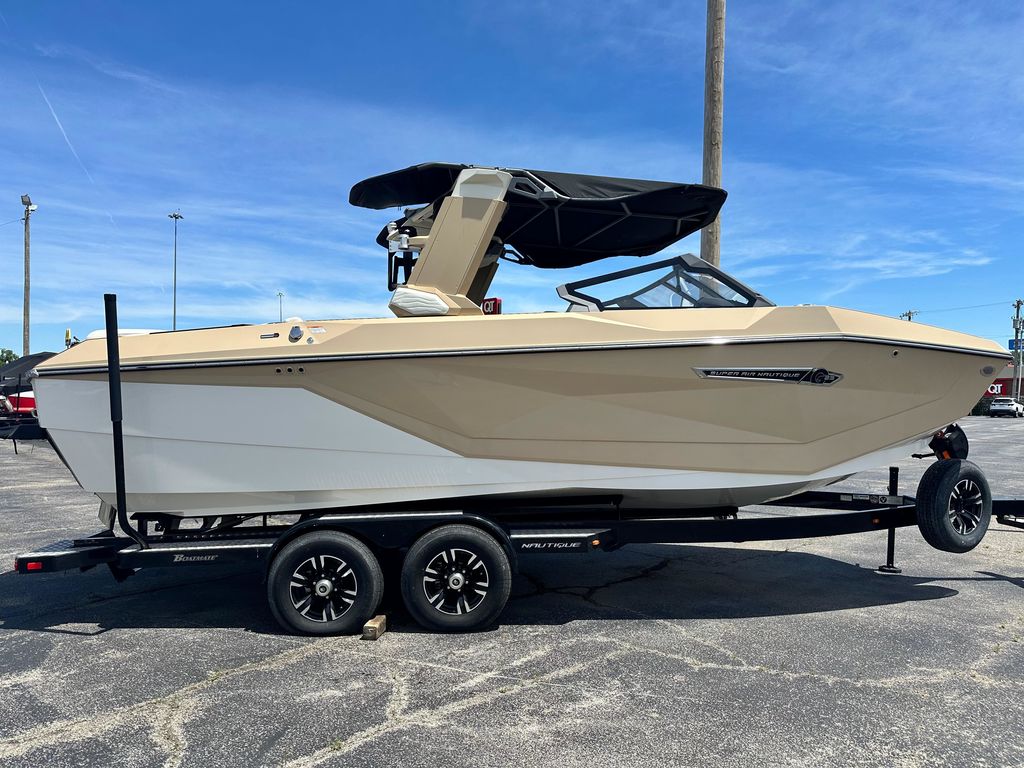 2025 Nautique Super Air Nautique G23