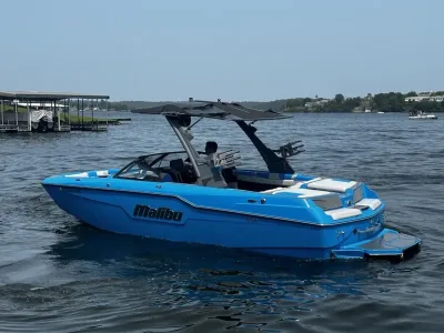 2021 M220 Malibu Boats for sale in Osage Beach Missouri