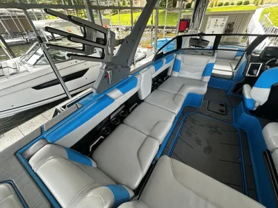 2021 M220 Malibu Boats for sale in Osage Beach Missouri