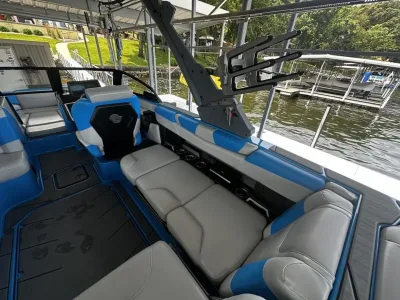 2021 M220 Malibu Boats for sale in Osage Beach Missouri