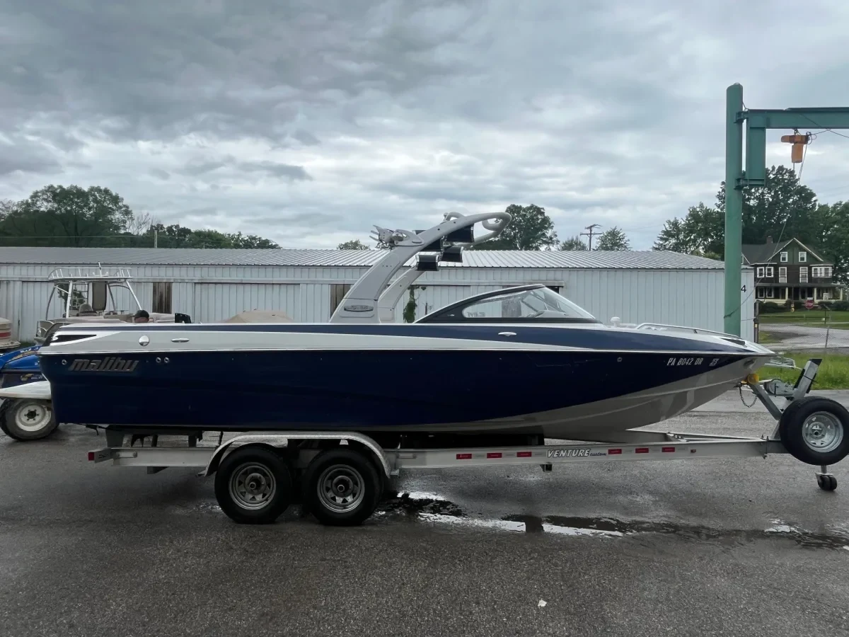 2007 Malibu Wakesetter 247 LSV