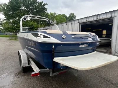 2007 Wakesetter 247 LSV Malibu Boats for sale in Conneaut Lake Pennsylvania