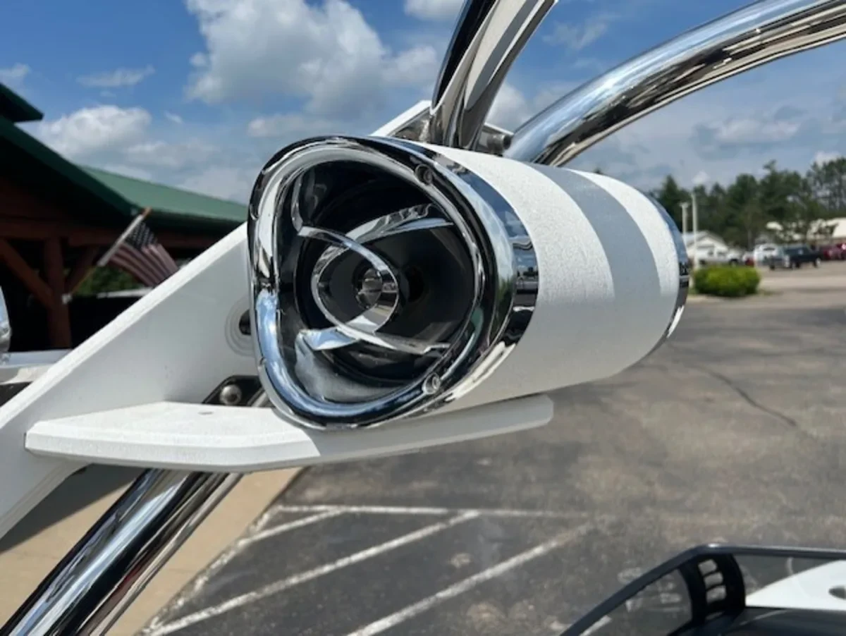 2013 Malibu Wakesetter VTX 