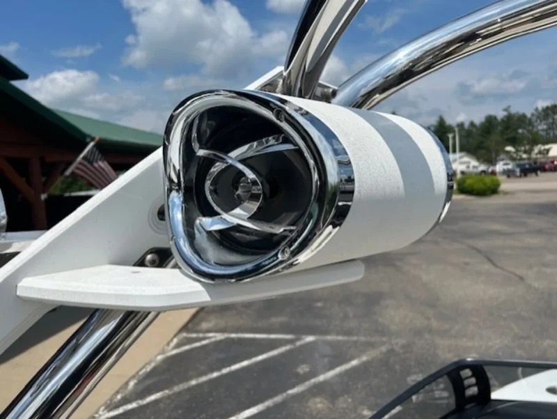 2013 Malibu Boats Wakesetter VTX for sale in Detroit Lakes, Minnesota