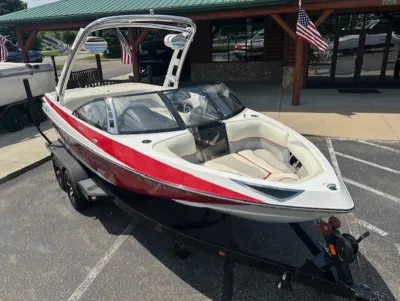 2013 Malibu Boats Wakesetter VTX for sale in Detroit Lakes, Minnesota