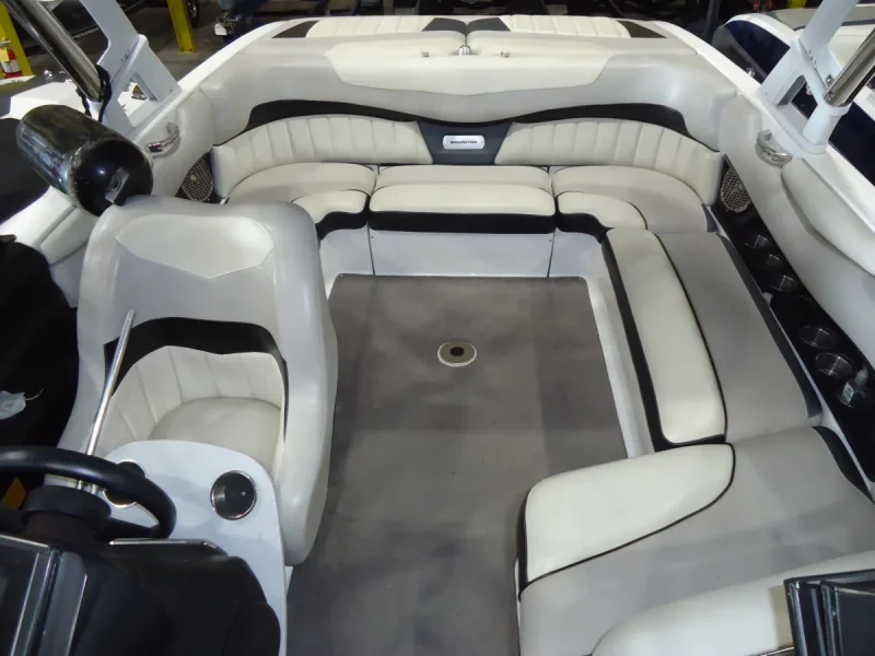 2012 Malibu Boats Wakesetter 22 MXZ for sale in Waterford, Michigan