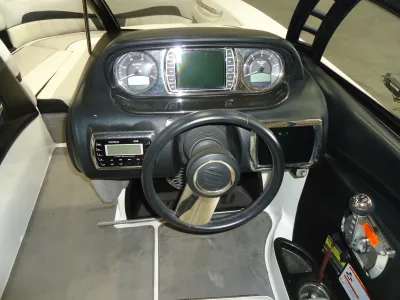 2012 Wakesetter 22 MXZ Malibu Boats for sale in Waterford Michigan