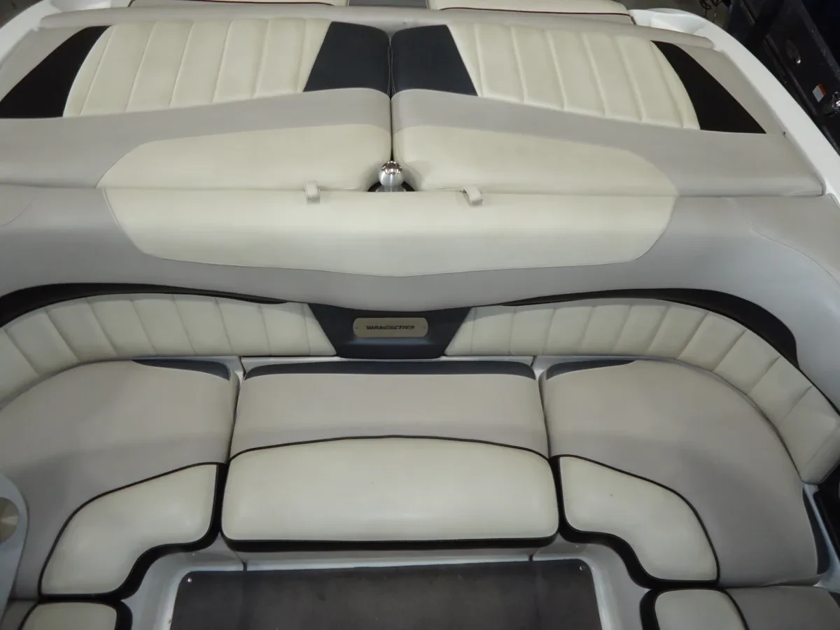 2012 Malibu Wakesetter 22 MXZ