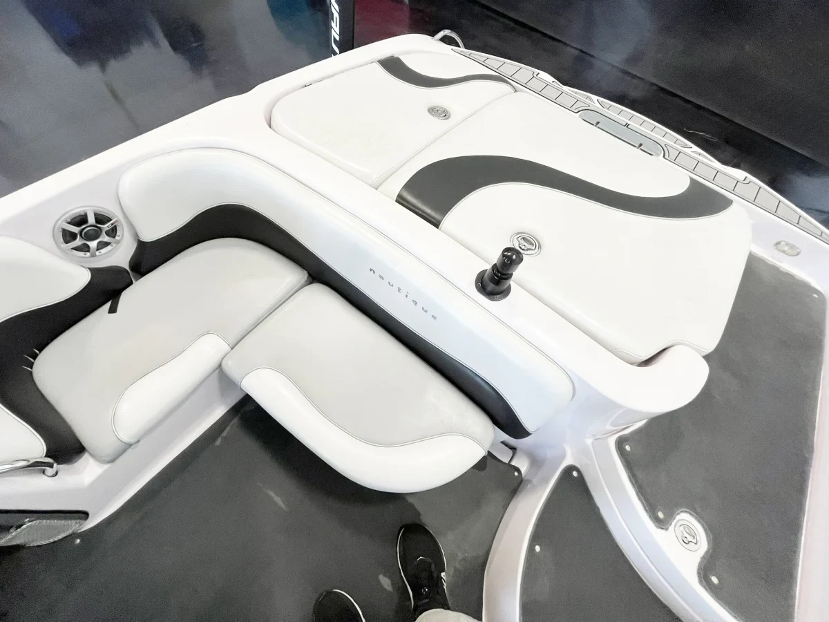 2005 Air Nautique SV-211 Nautique Boats for sale in Orlando Florida