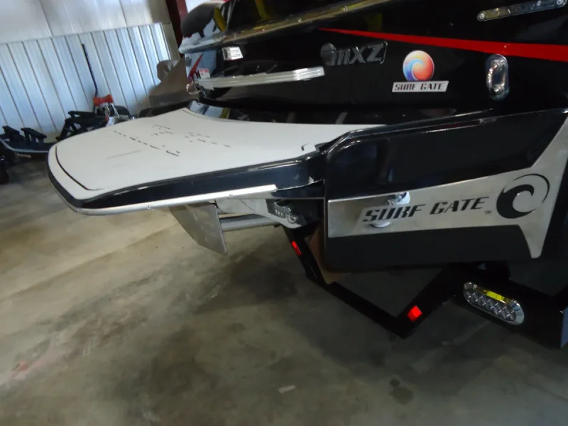 2017 Malibu Boats Wakesetter 24 MXZ for sale in Waterford, Michigan