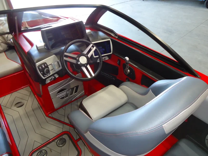 2017 Malibu Boats Wakesetter 24 MXZ for sale in Waterford, Michigan