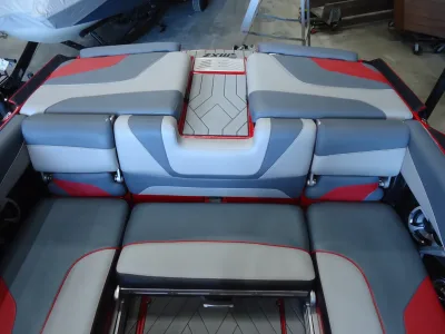 2017 Malibu Boats Wakesetter 24 MXZ for sale in Waterford, Michigan