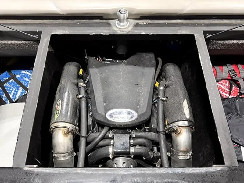 2010 Malibu Boats Wakesetter VLX for sale in Excelsior, Minnesota