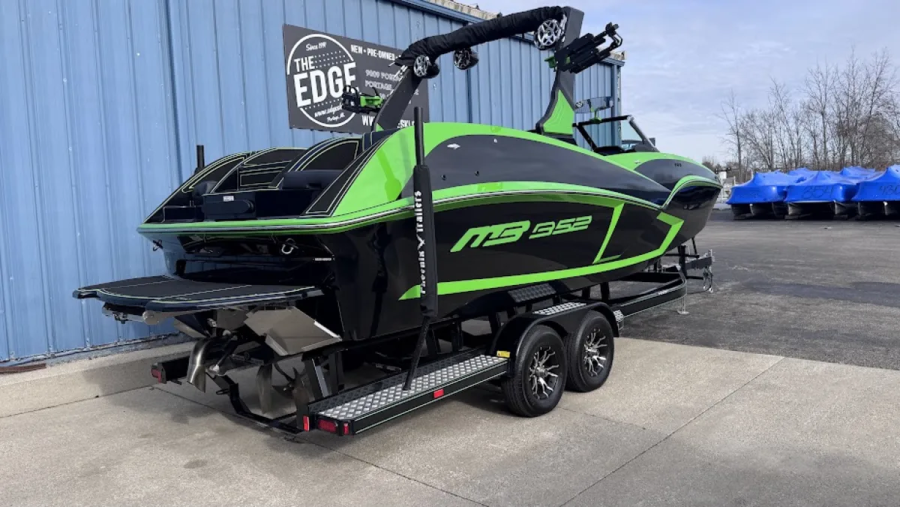 2024 MB Sports Boats B52 25 Alpha for sale in Portage, Michigan