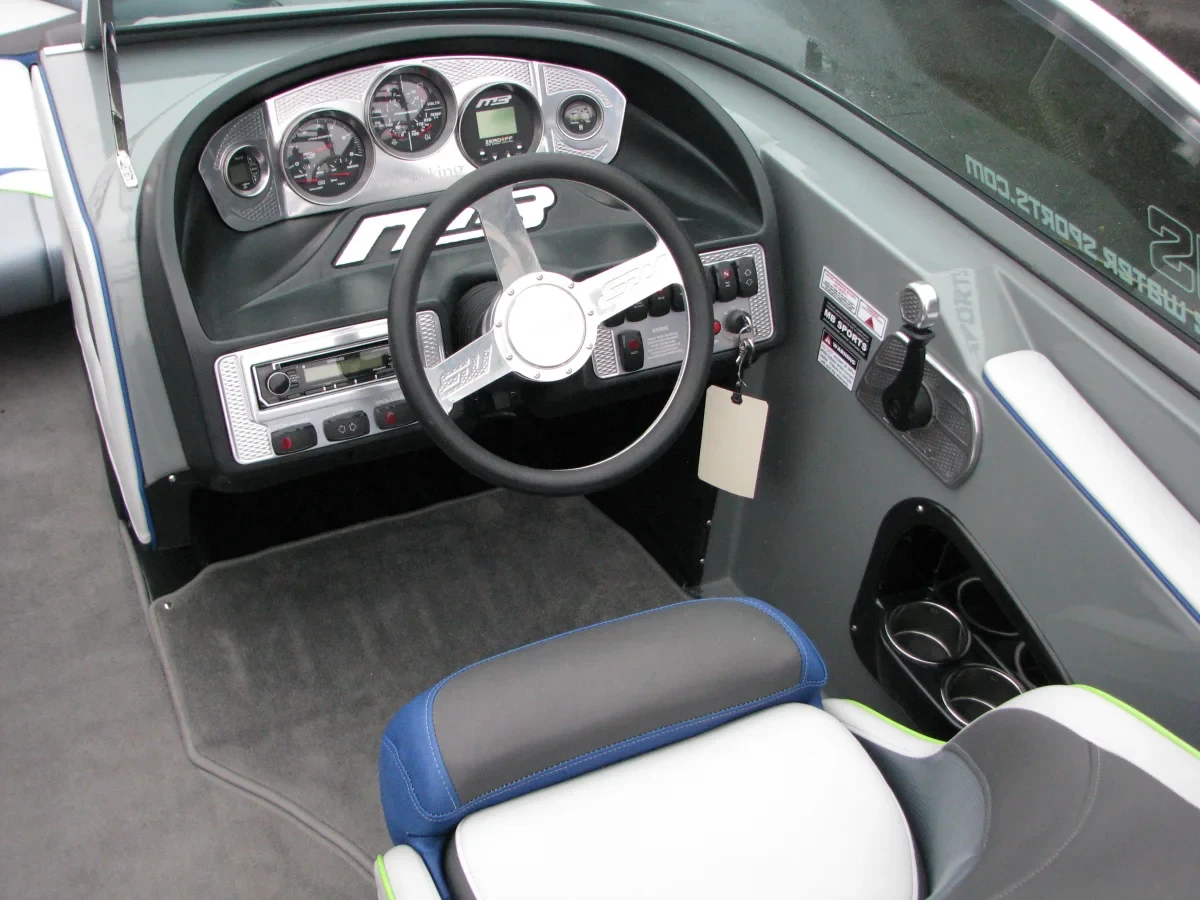 2014 MB Sports B52-23