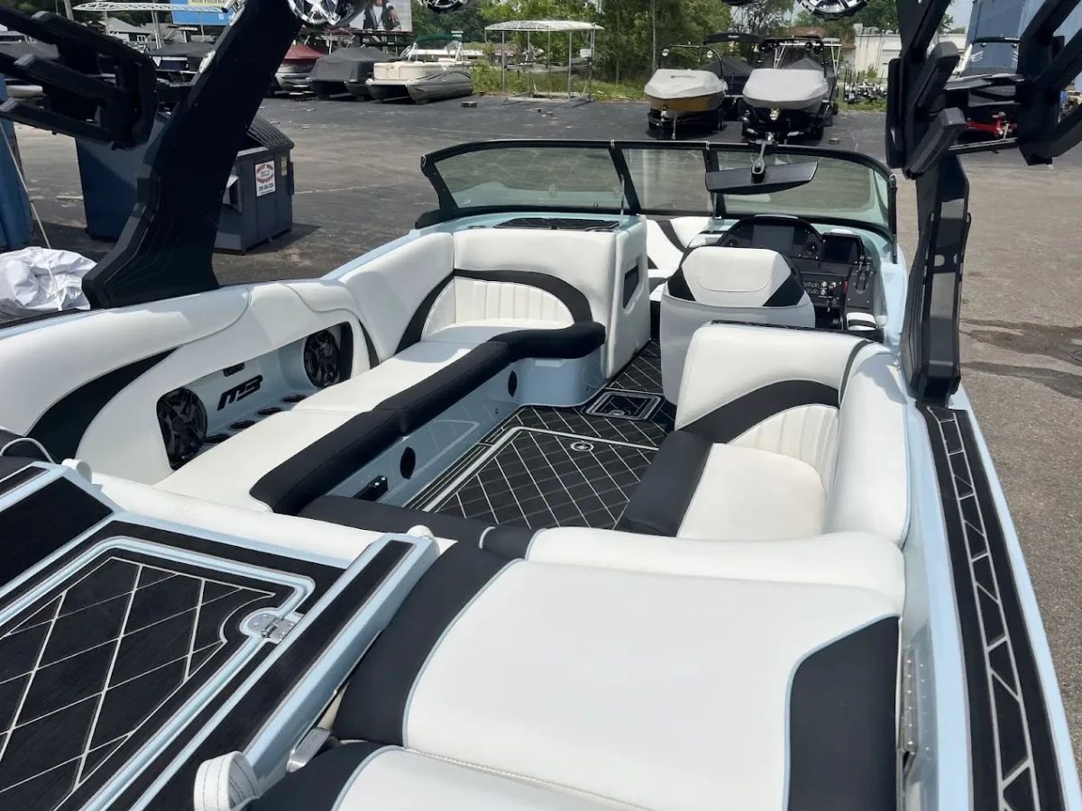 2025 MB Sports B52 23 Alpha DEMO