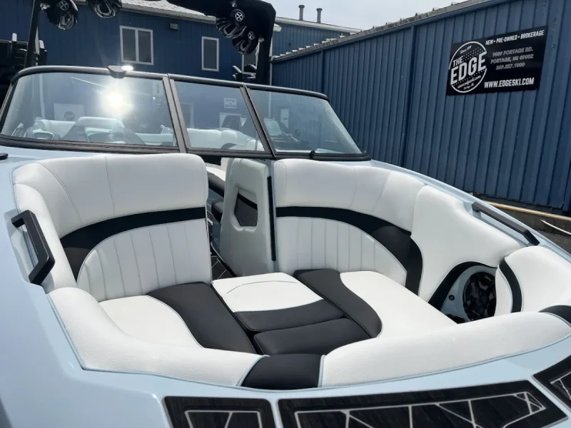 2025 MB Sports Boats B52 23 Alpha for sale in Portage, Michigan