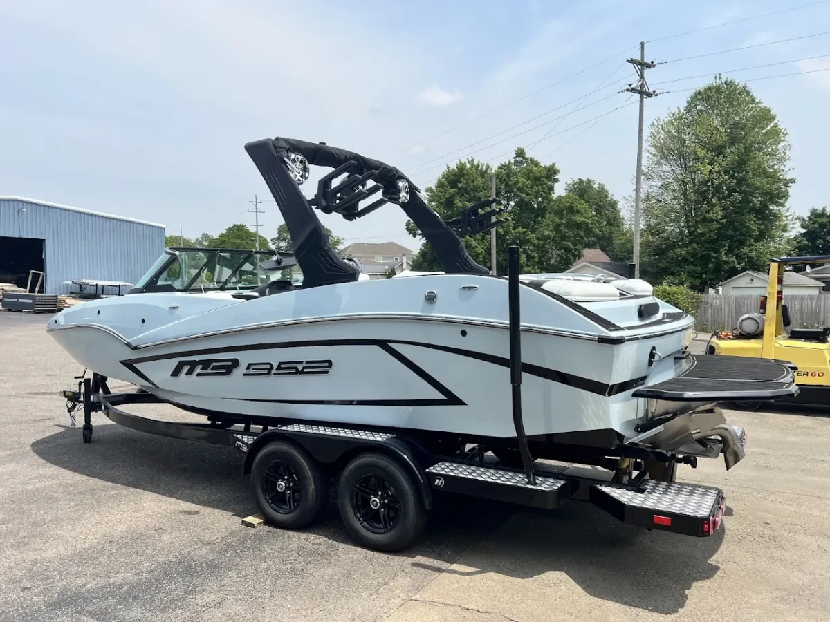 2025 MB Sports B52 23 Alpha DEMO