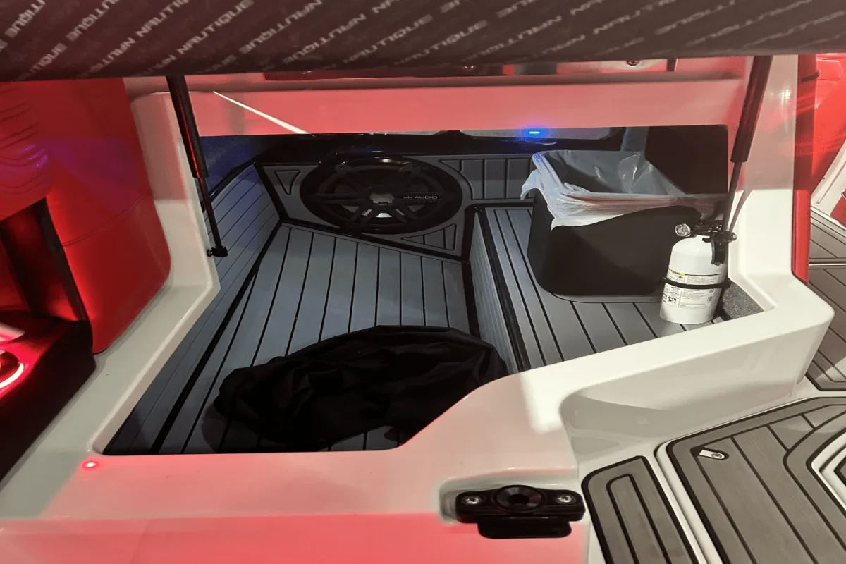 Year End Close Out Pricing! 2020 G23 Super Air Nautique, Steering Assist and Power Tower, PRICE IMPROVEMENT!!!