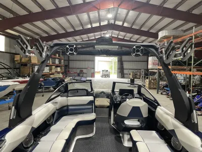 2016 Wakesetter 23 LSV Malibu Boats for sale in Minocqua  Wisconsin