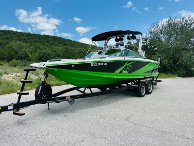 2012 X45 Mastercraft Boats for sale in Volente Texas
