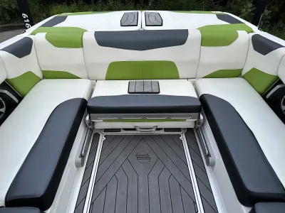 2018 Malibu Boats Wakesetter 23 LSV for sale in Grand Rapids, Michigan
