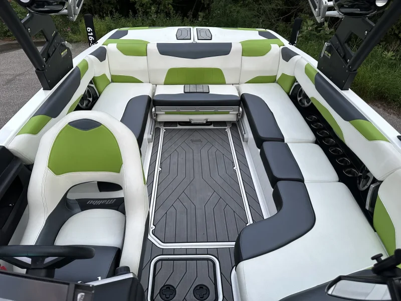 2018 Malibu Boats Wakesetter 23 LSV for sale in Grand Rapids, Michigan