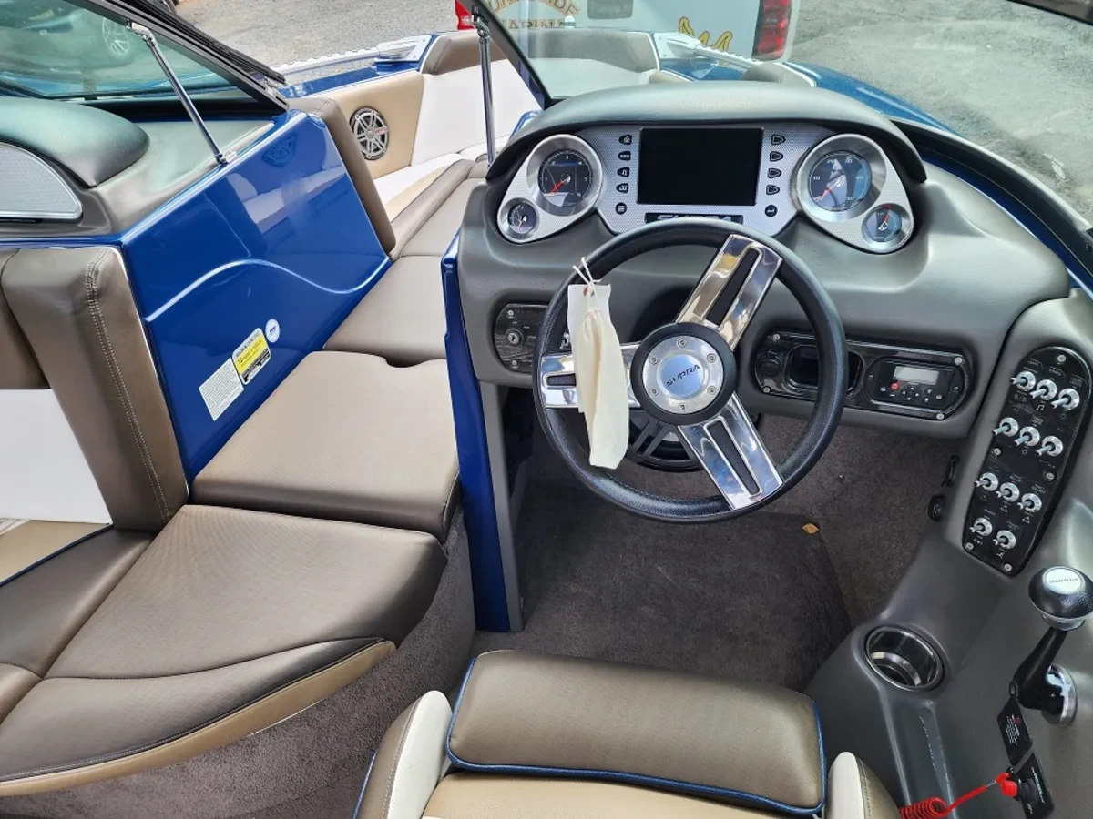 2012 Supra Launch 21 with Boatmate Trailer