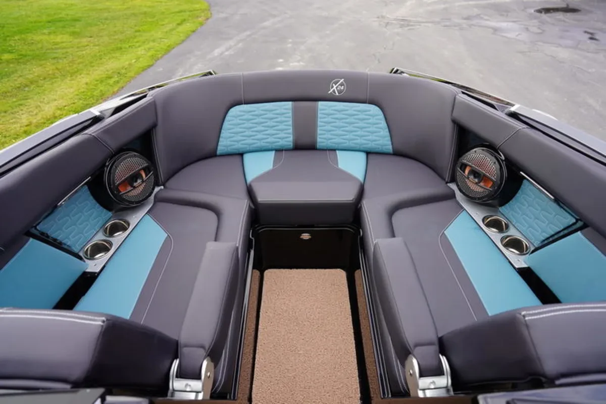 2025 MasterCraft X24