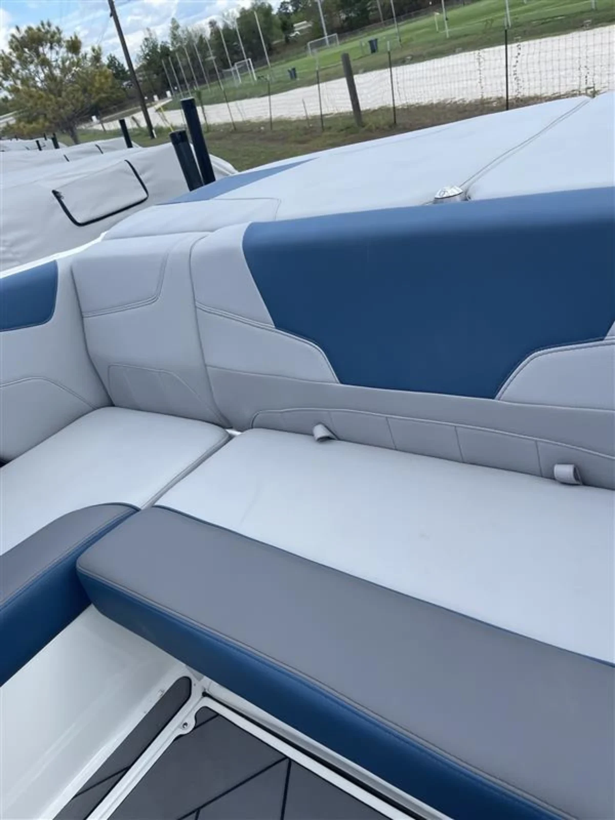 2022 Malibu Wakesetter 22 LSV