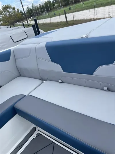 2022 Malibu Boats Wakesetter 22 LSV for sale in Willis, Texas