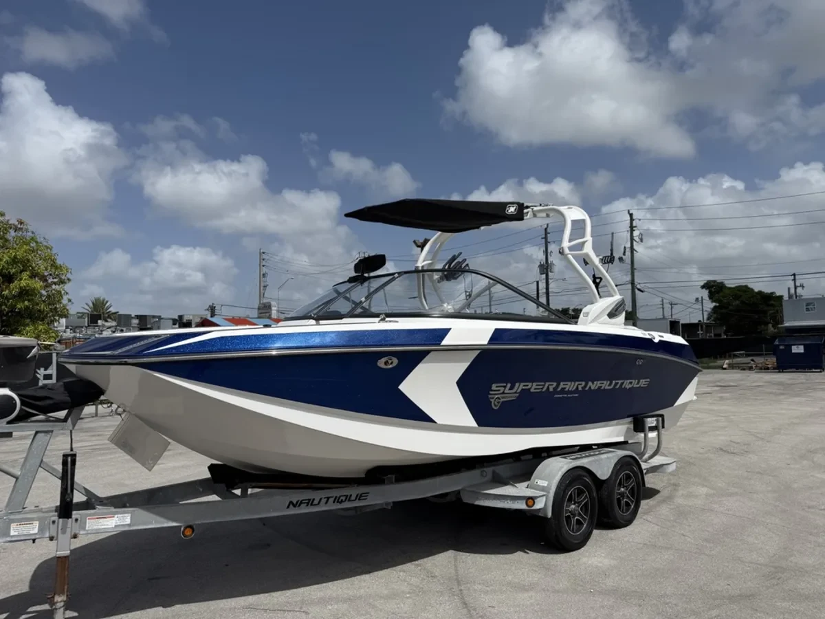 2016 Super Air Nautique G21