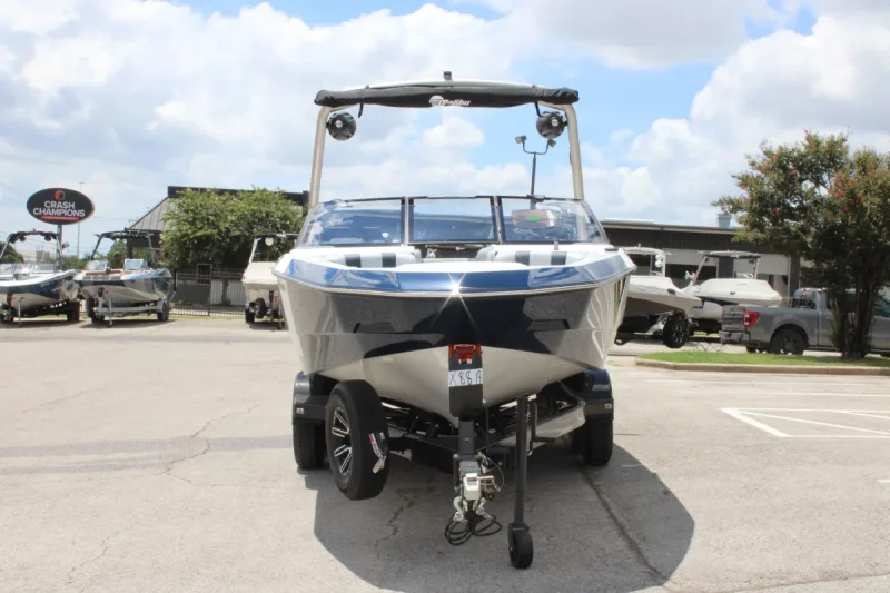 2025 21 LX Malibu Boats for sale in Austin Texas