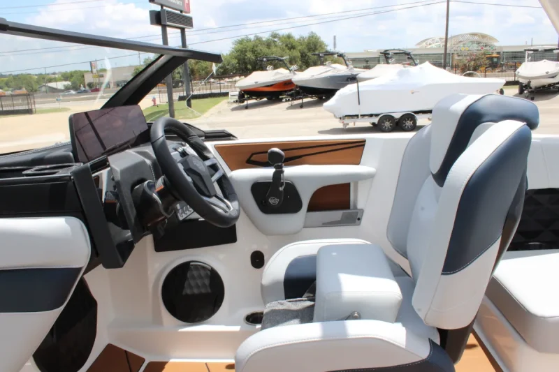 2025 21 LX Malibu Boats for sale in Austin Texas