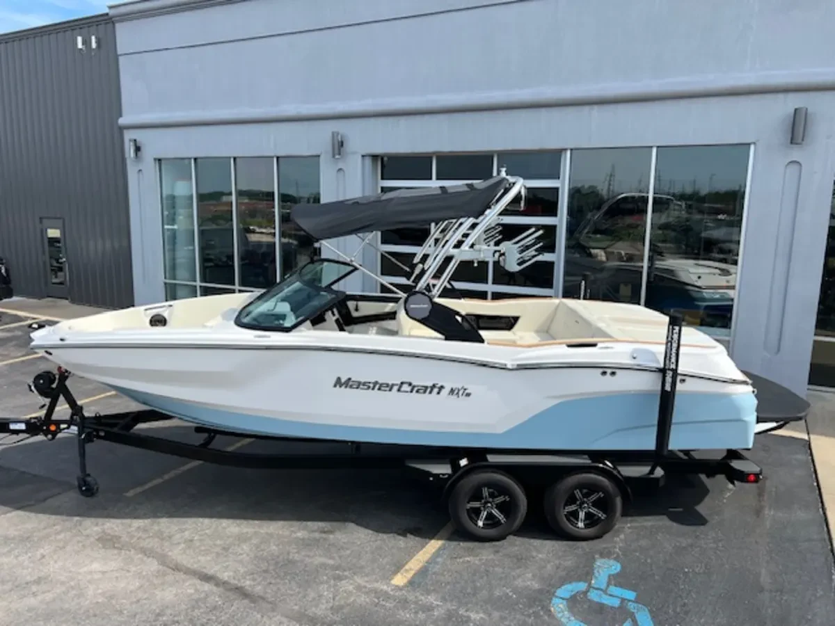 2025 Mastercraft Boats NXT 23 for sale in Osage beach, Missouri