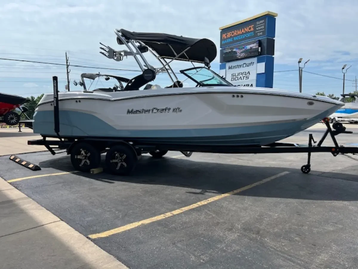 2025 Mastercraft Boats NXT 23 for sale in Osage beach, Missouri